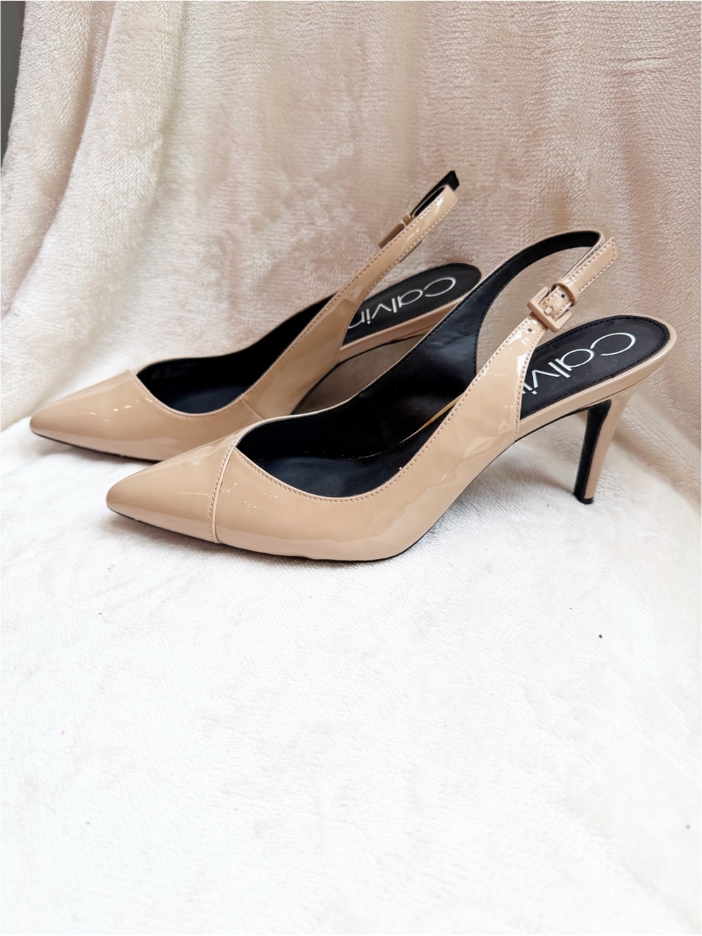 NWOT Calvin Klein Nude Patent Slingback Pointed